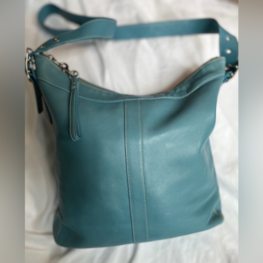 Authentic coach leather tote